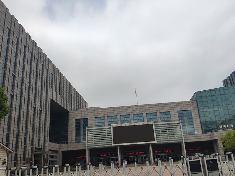 精英廣場(chǎng).jpg